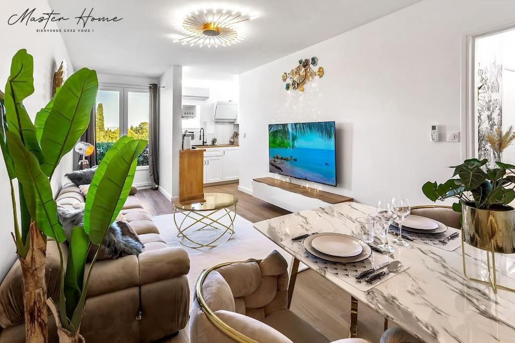 Gout De Luxe A T3 Climatise, Spa, Parking Apartment